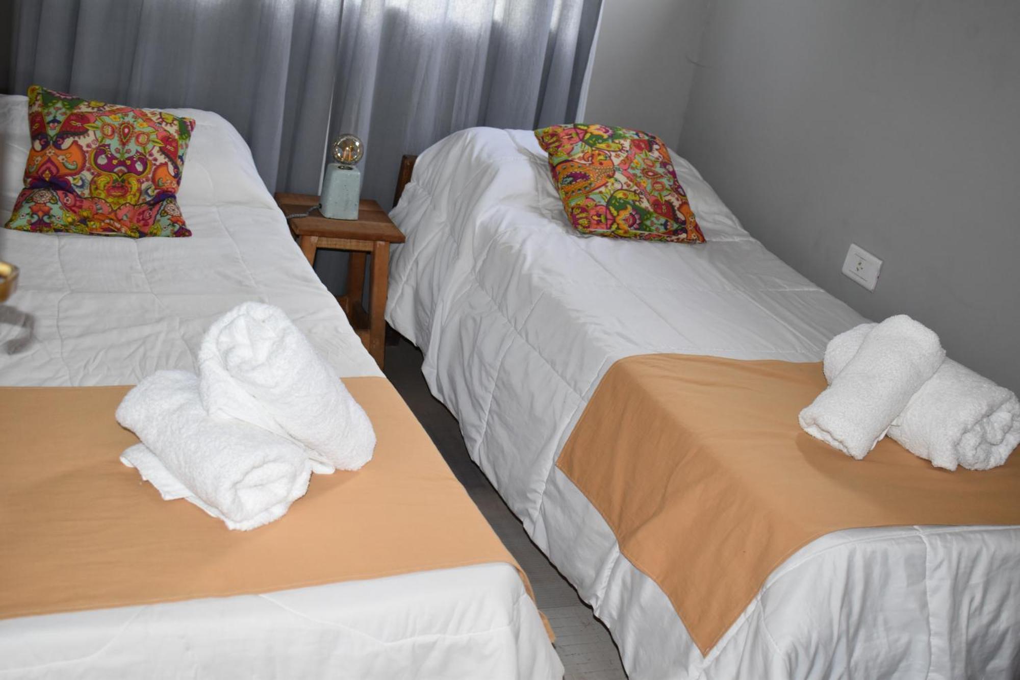 אל קלפטה Hotel Cabanas Aparts Tierra De Glaciares מראה חיצוני תמונה
